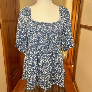Ruched Flowy Top - Size L